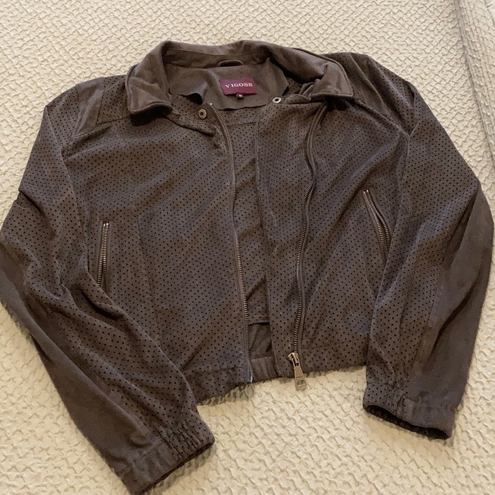 Vigoss faux suede jacket with vent holes